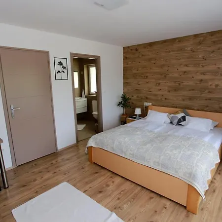 Πανσιόν Terrasse 3*