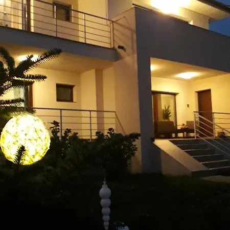 Guest house Terrasse Eger